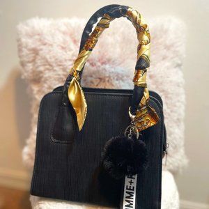Scarf handbag